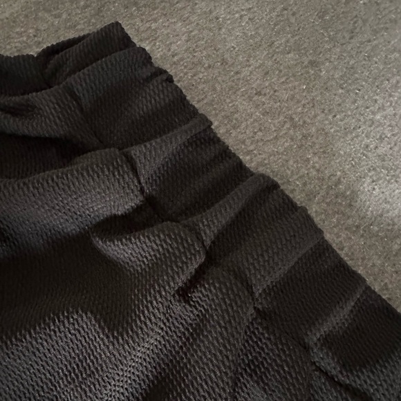 Plain Black Skirt - Picture 1 of 5